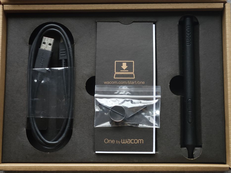 Wacom One Графический планшет. Новый