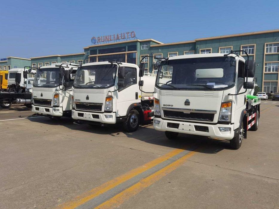 Vodovoz HOWO 4×2  (6 куб)  ВОДОВОЗ ISUZU matorda