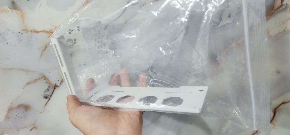 Универсальный вертикальный кронштейн для видеокарты(ATX)