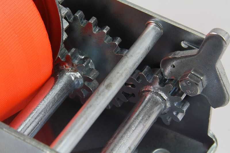 Ръчна лебедка с колан 2500LB- 1133кг Mar-Pol