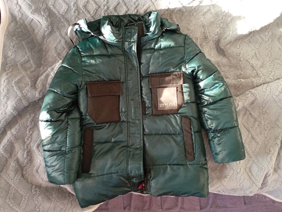 Продам куртку зимнюю