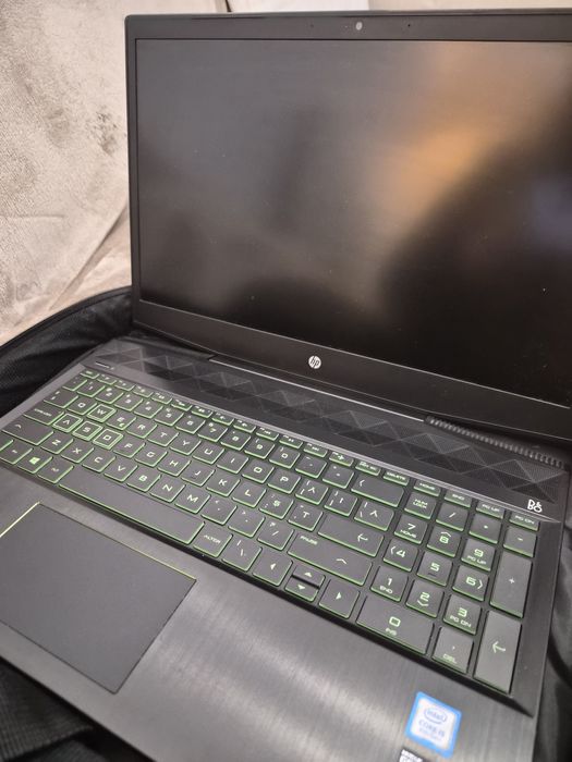 Laptop HP Pavilion 15-cx0001nq