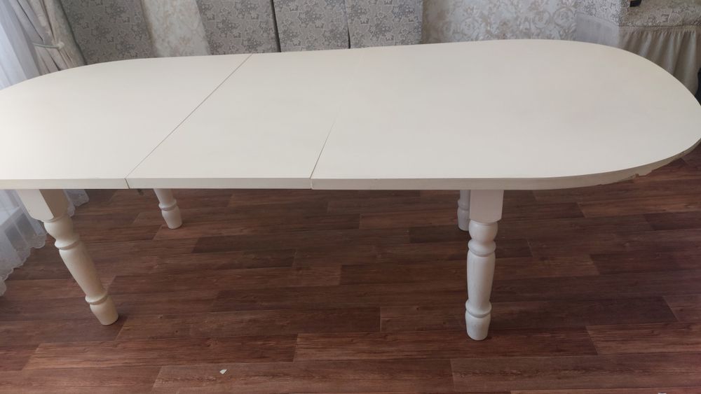 Продам стол б/у 30000 теңге