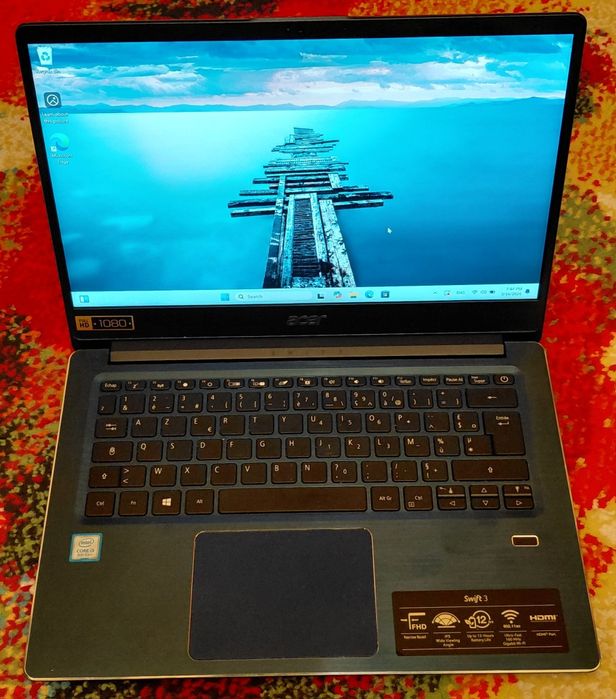 Laptop Acer Swift 3 model SF314-56 i3 8145u 8gb ram 256gb ssd