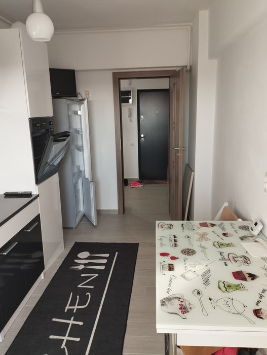 Vând garsonieră dubla