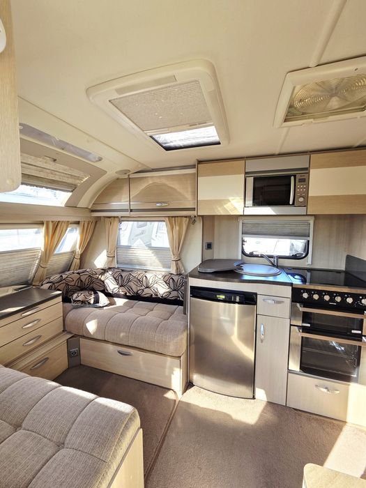 Rulota STERLING  2012  gama de top cu moover si ATC  trailer control