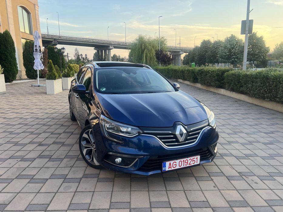 Renault Megane / Bose / Panoramic / Automat / Full Led