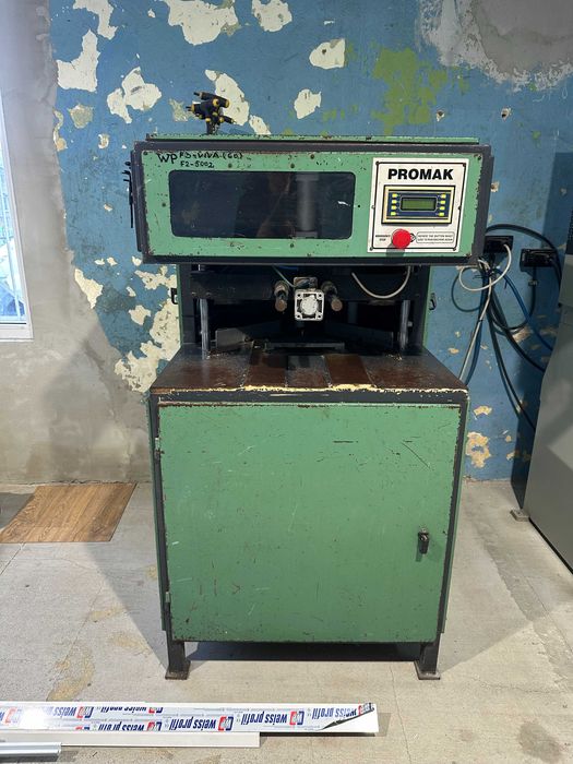 Ъглопочистваща машина за PVC дограма PROMAK