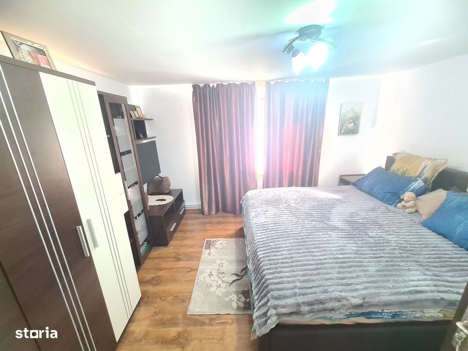 Casa 4 camere, Caiuti-Bacau