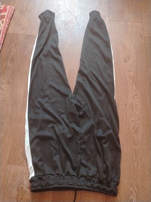 Продам спортивные штаны