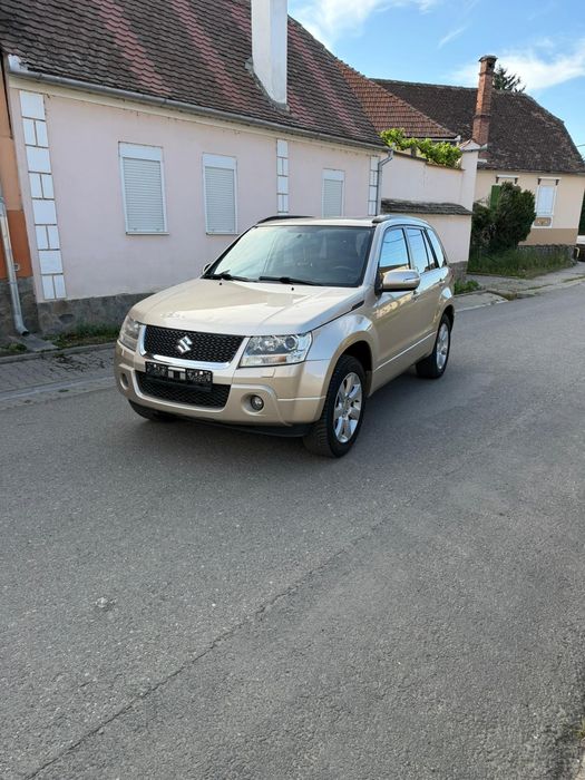 Vând Suzuki Grand Vitara 1,9 ddis