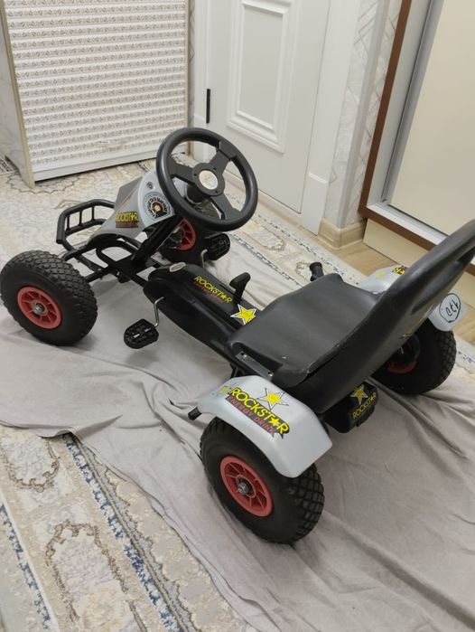 Продаётся Веломобил.