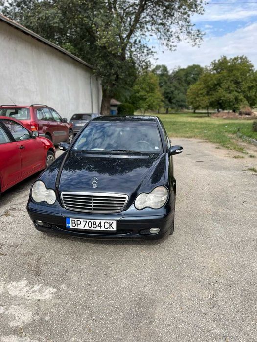 Мерцедес C220 W203 автоматик