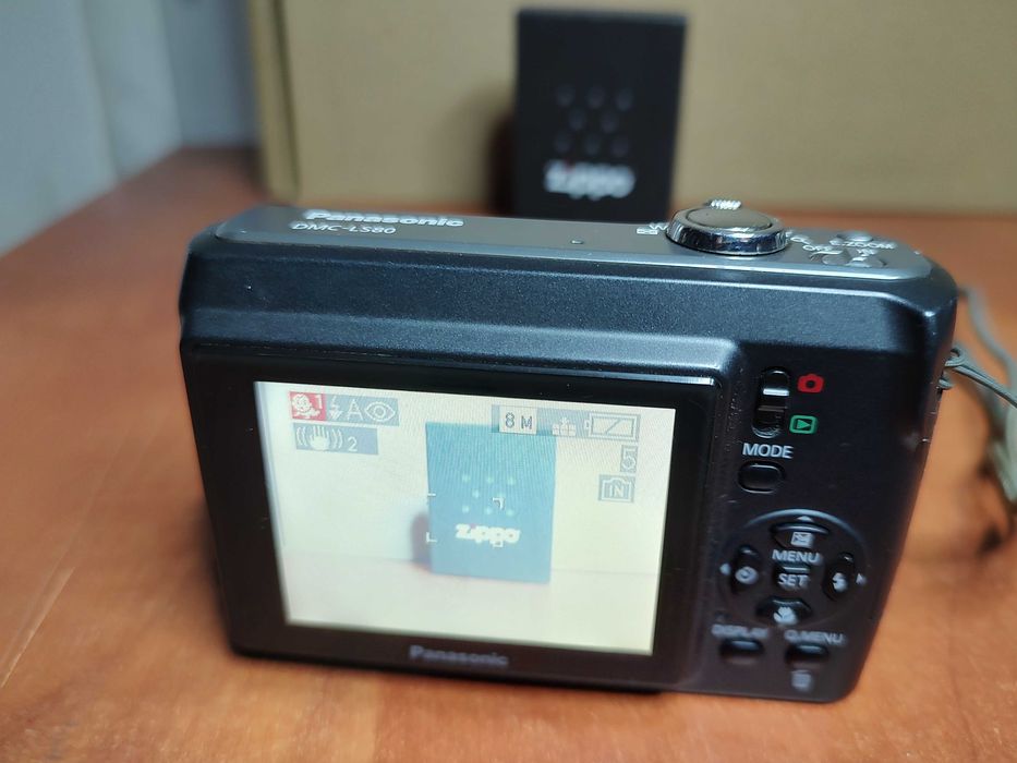 Aparat foto digital Panasonic DMC-LS80  negru