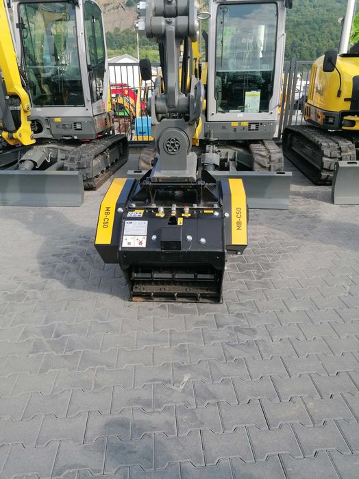 Cupe concasoare de la MB Crusher pentru miniexcavatoare