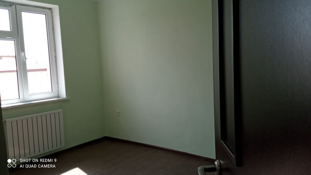 Уй (коттедж) сотилади 2 сотих 4 хона