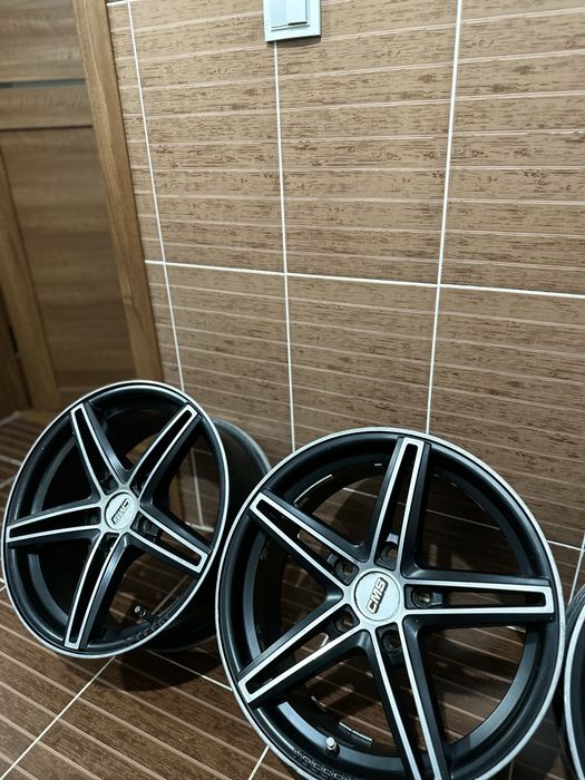 Продаётся шикарные диски Vossen r16