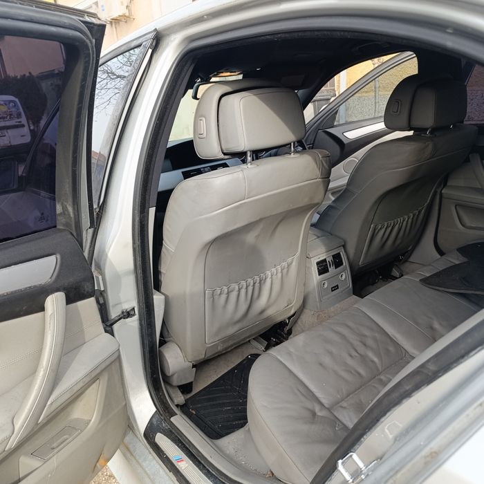 BMW E60 530i Facelift НА ЧАСТИ E60 Фейслифт