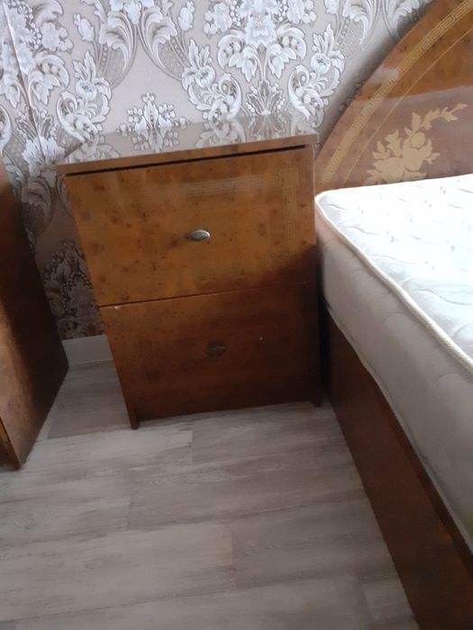 Гарнитур спальный