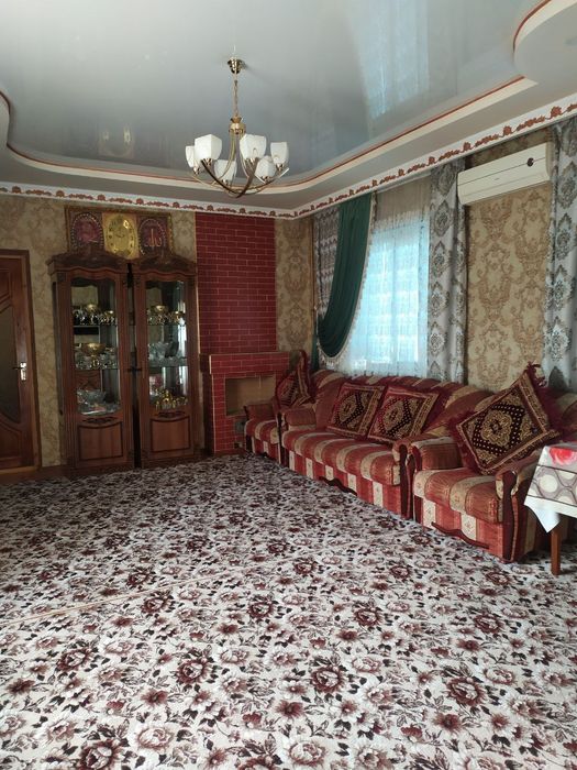 Дом продается в Янгиюле в городе