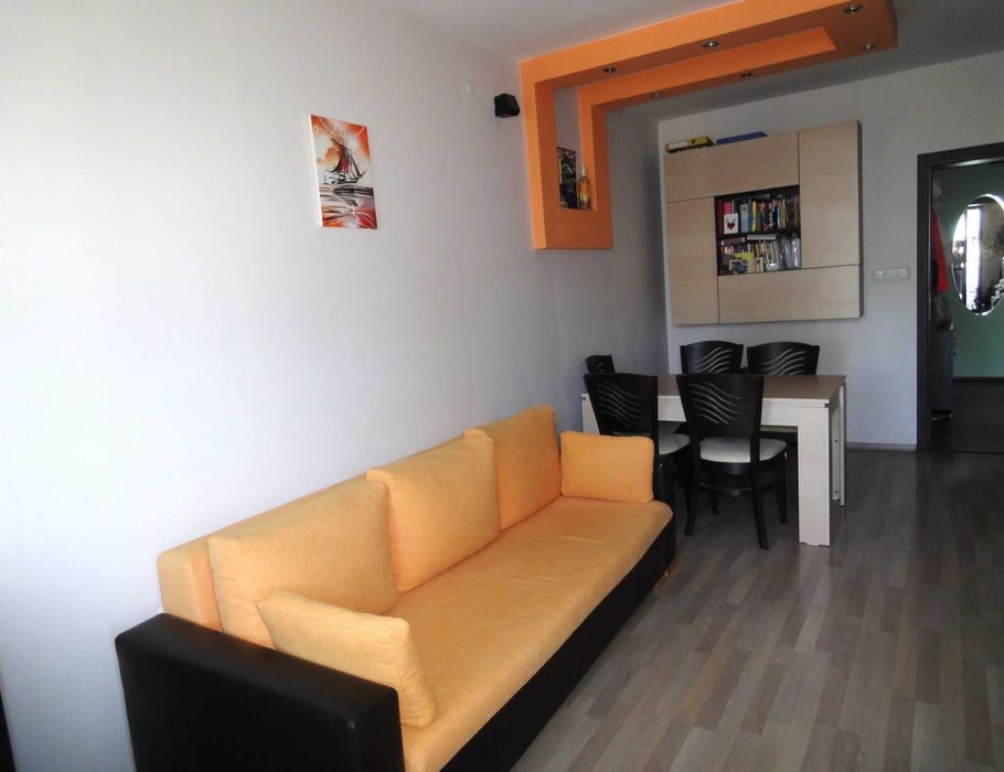 Дава се под наем Тристаен апартамент в Варна, Трошево - 78 кв.м за 500 € - Снимка #1