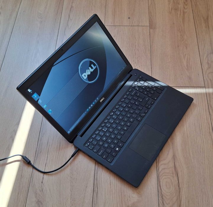 15.6' Dell Latitude 3500 Intel Core i5-8265u/12GB DDR4/256GB SSD/Подсветка