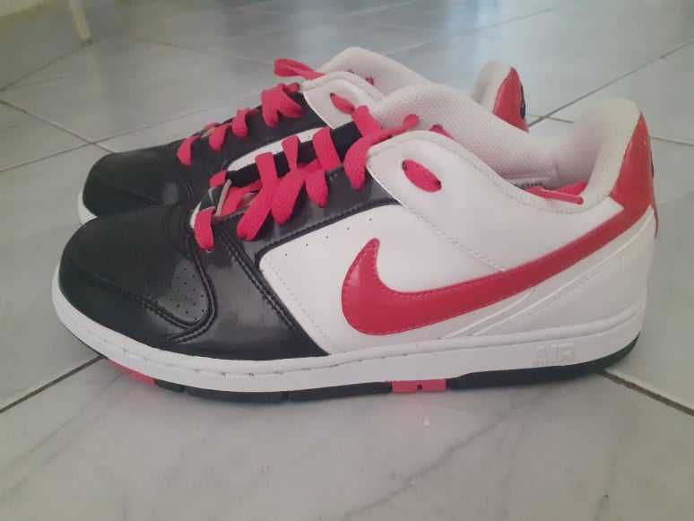 НОВИ дамски кецове Nike Air Prestige Low Pearl RARE, номер EU 39, NEW