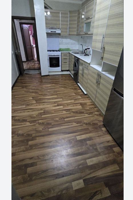 Arenda kvartira Guncha kinoteatr 4 xona sharoit yaxshi oilaga
