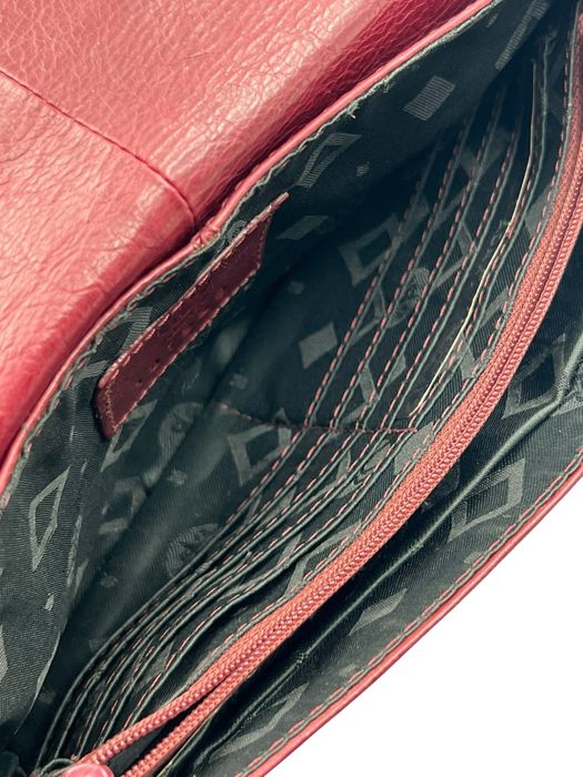 ADAX made by Copenhagen дамски клъч с  дъгла дръжка