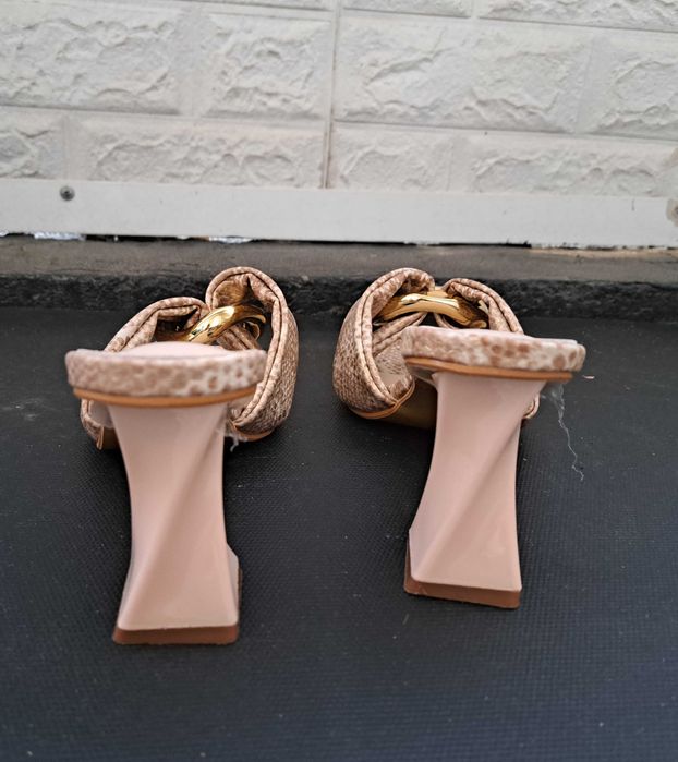 НОВО! Токчета, с тука.