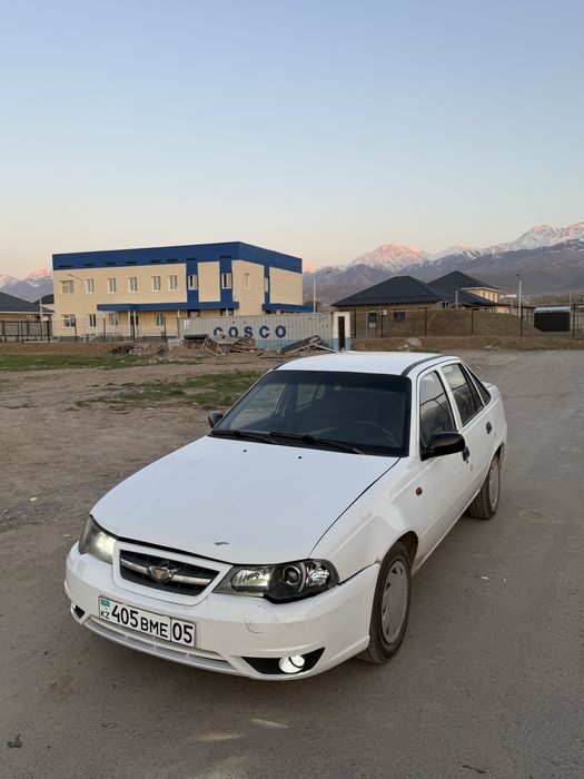 Срочно продам машину