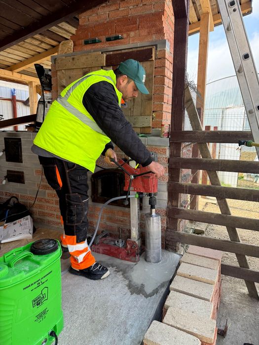 Preturi incepand de la 100 lei!!!Gauri hota si centrala!Carotare Diamantata!Carotare beton,caramida si BCA