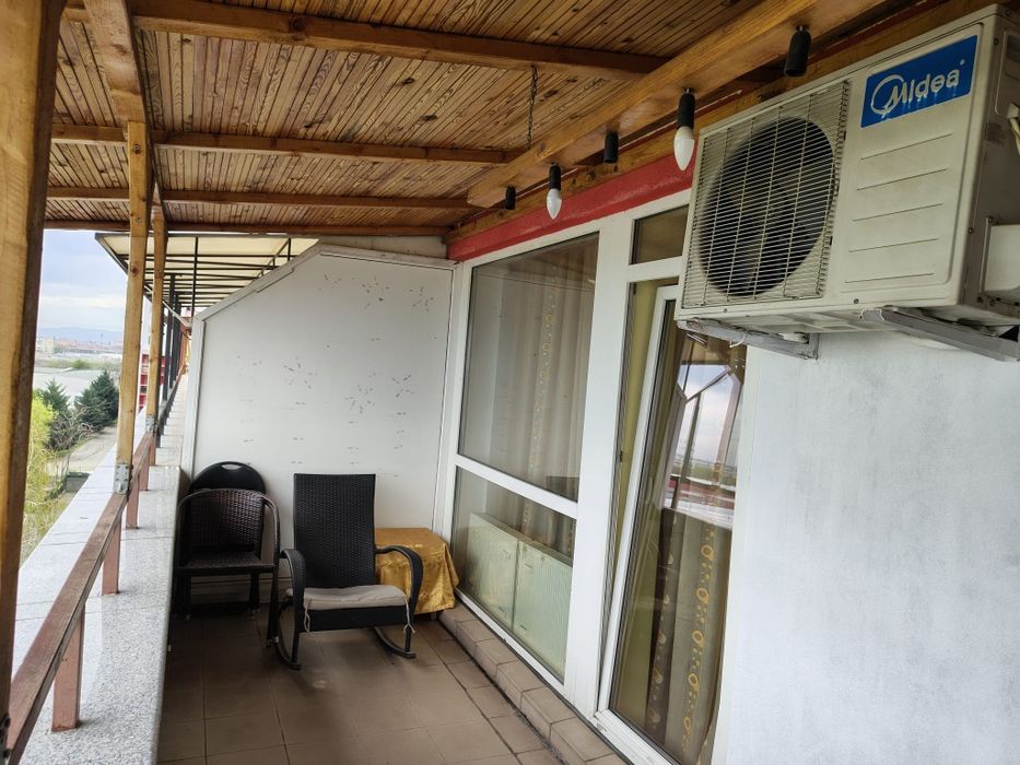 Vând ap.2camere ared uta