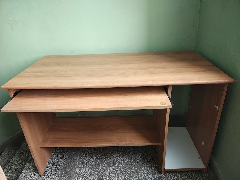 Бюро за офис и дом