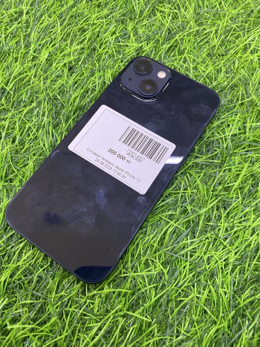 Сотовый телефон Apple iPhone 13