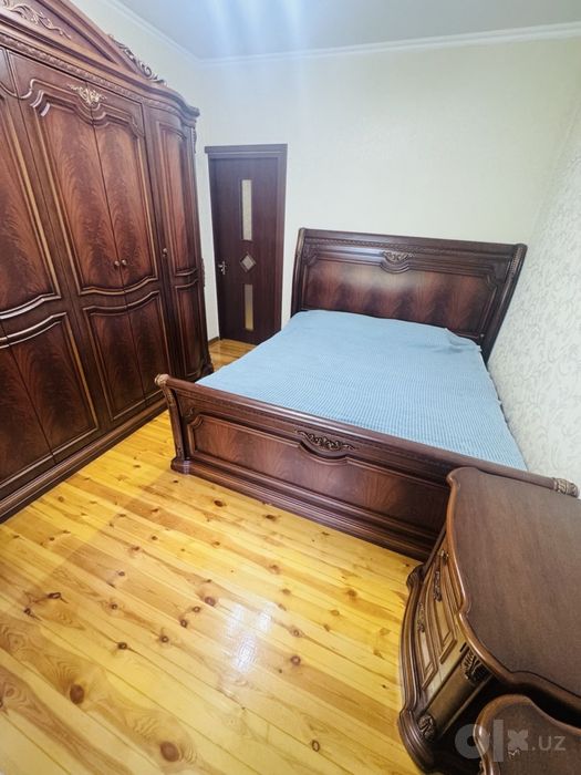 Srochno! Sergeli-2 da 5 xonali kvartira sotiladi!