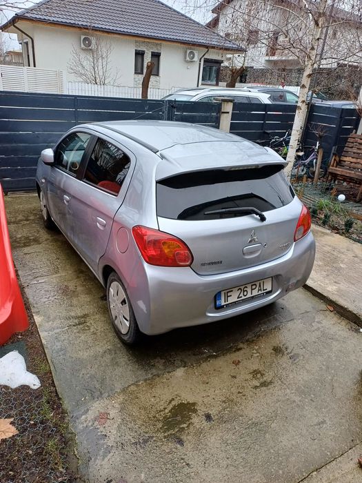 Mitsubishi Space Star Mitsubishi Space Star 1.2 benzina,  5 locuri