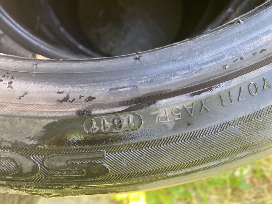 Kumho Solus KH17