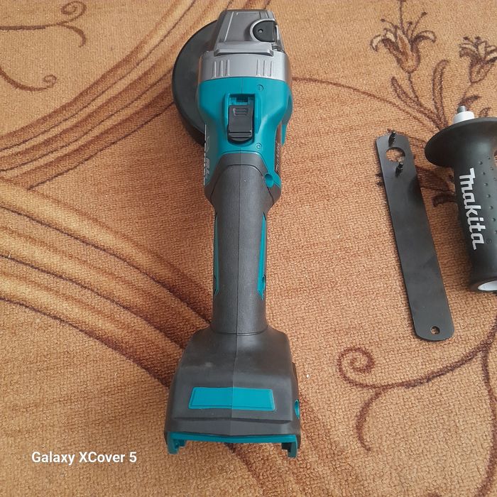Ъглошлайф MAKITA GA005G