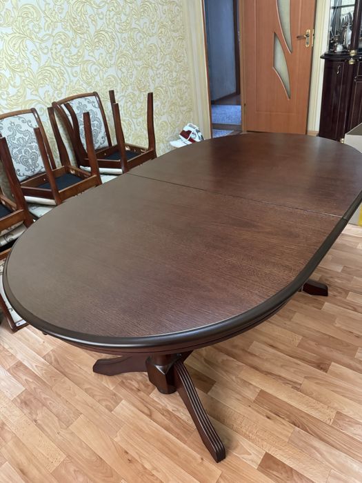 Продам Стол со стульями