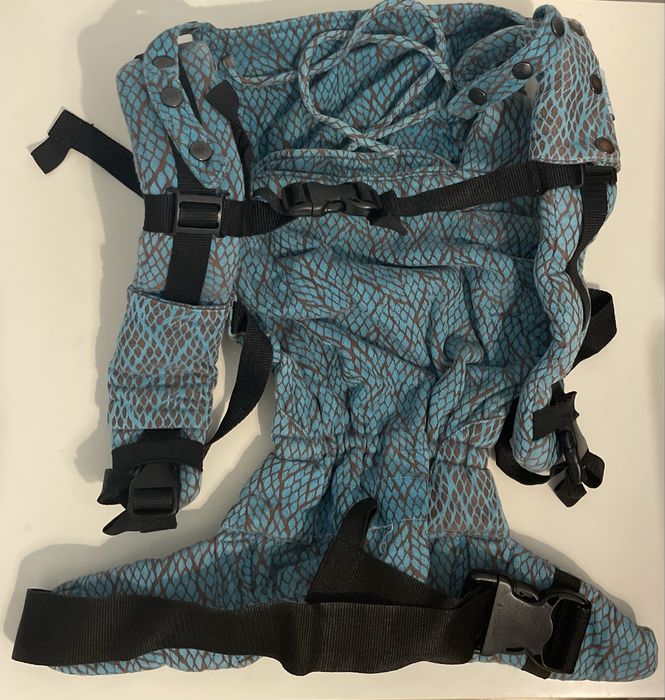 Ергономична раница Kaya за носене на бебе