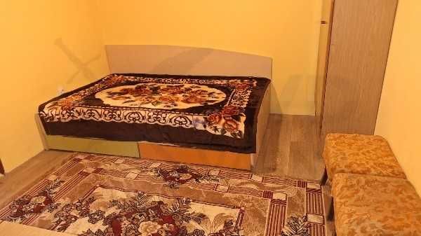 Дава се под наем Тристаен апартамент в Варна, Център - 83 кв.м за 732.87 € - Снимка #3