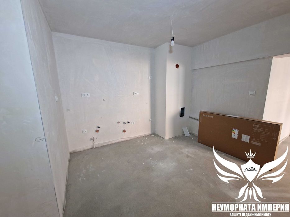 Продавам нов двустаен 120кв.м. 7ет. в гр.Асеновград, център