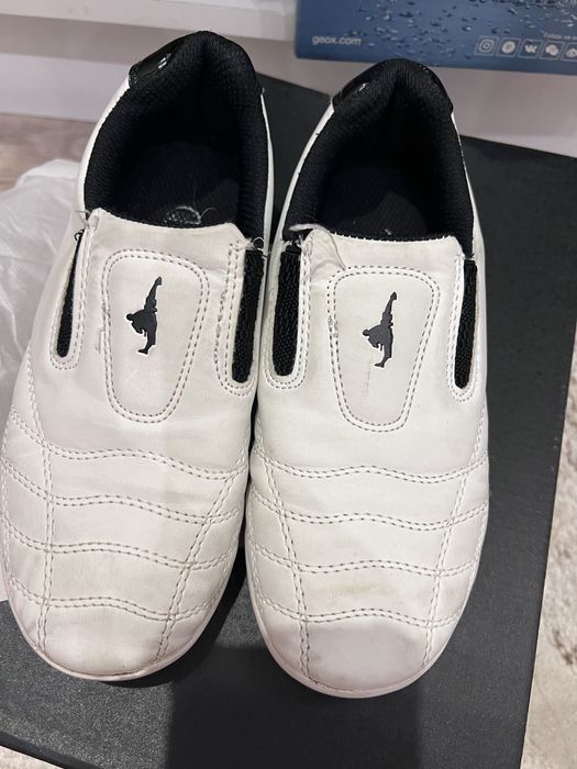 Кроссовки от Geox