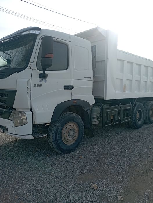 Хово А7 заводской самосвал