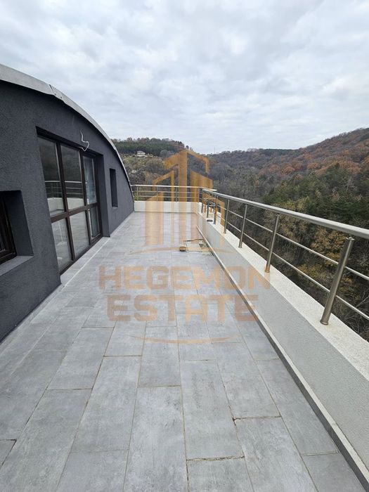 Продава се Многостаен апартамент в Варна, Виница - 300 кв.м за 834 €/кв.м - Снимка #11