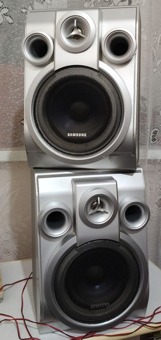 Колонки от музыкального центра