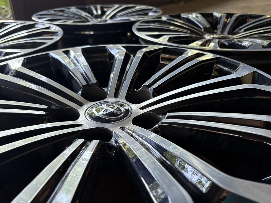 Оригинални джанти Toyota / Тойота 17" 5х114.3