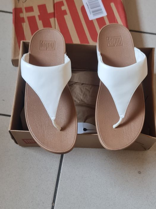 Vind Slapi noi Fitflop Dama