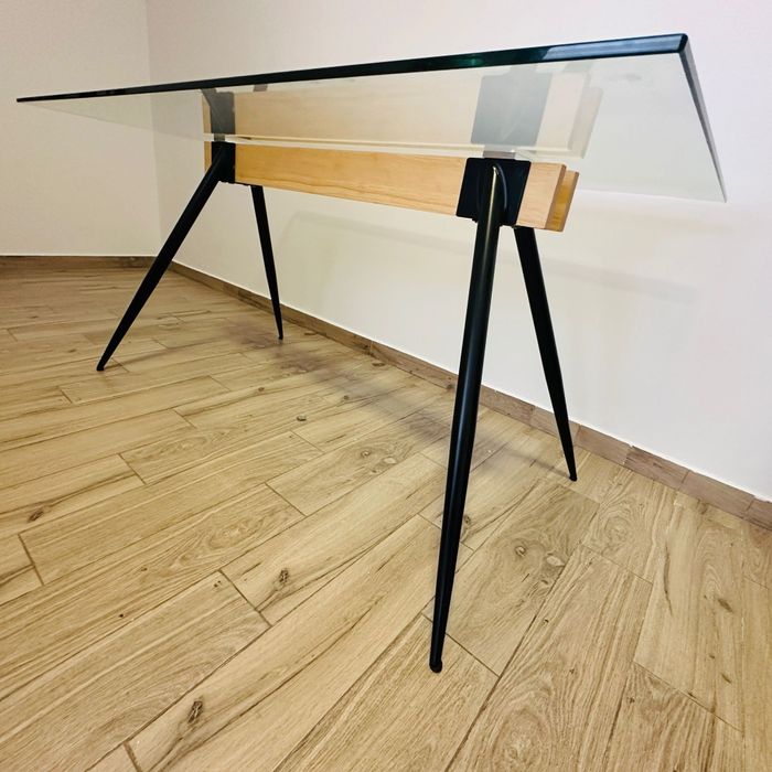 Masă sticlă  lungime 150 cm x lățime 90 cm
